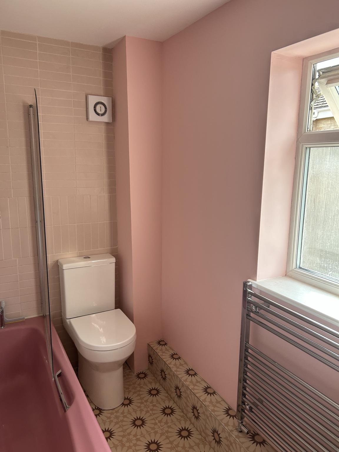 The boxing & toilet area after the renovation