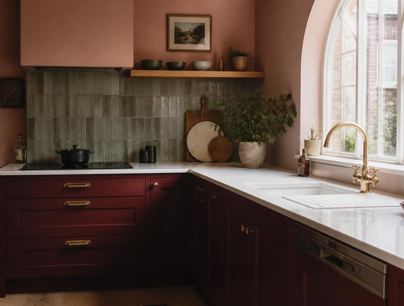 Should You Move or Renovate? A Homeowner's Guide to Making the Right Choice